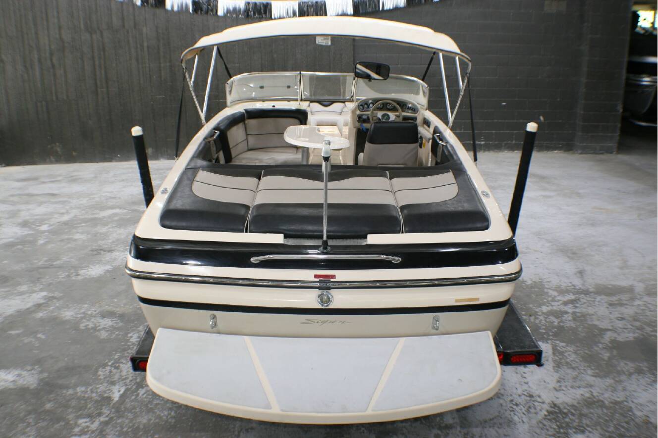 A photo of this 2000 Supra SANTERA