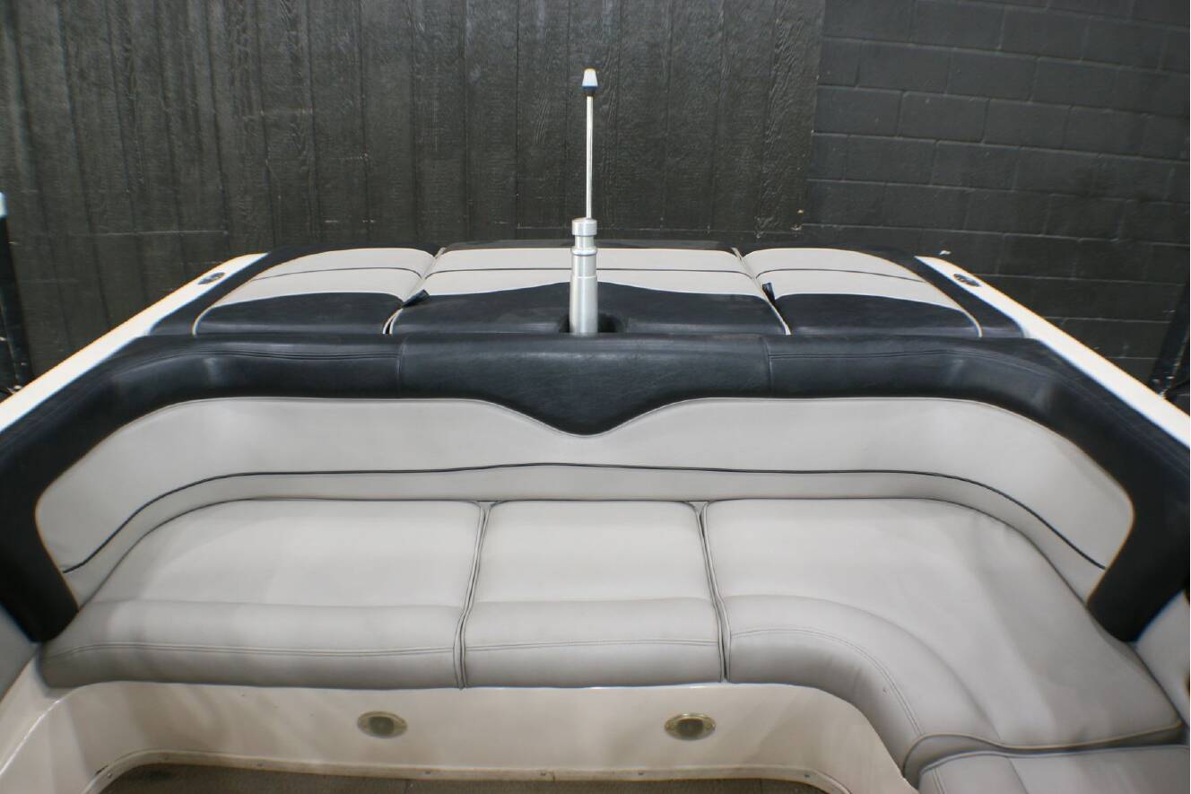 A photo of this 2000 Supra SANTERA