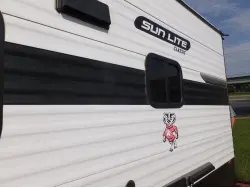 2022 SUNSET PARK RV SUN-LITE 16BH