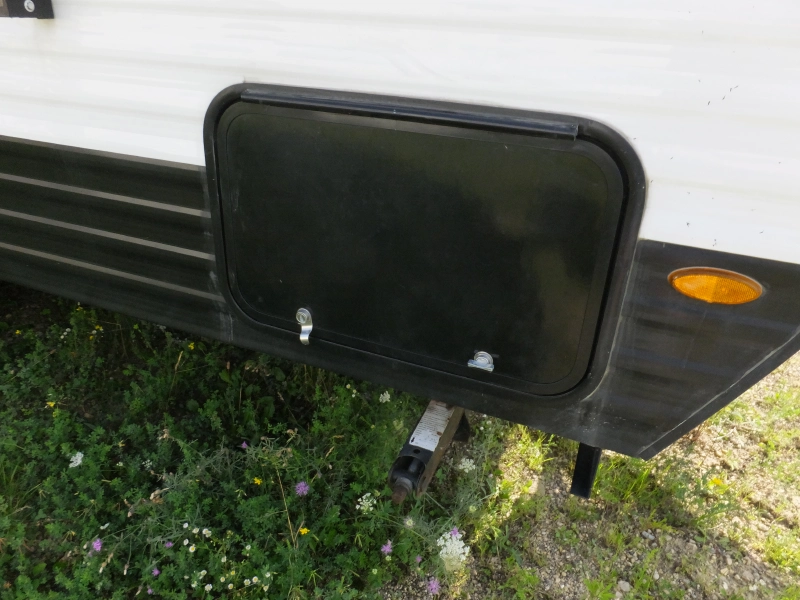 2022 SUNSET PARK RV SUN-LITE 16BH