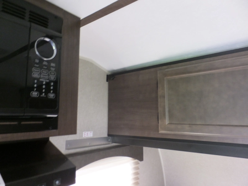 2022 SUNSET PARK RV SUN-LITE 16BH