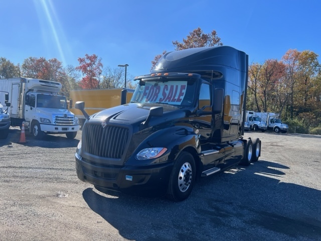2019 INTERNATIONAL LT625 in Lorton, VA