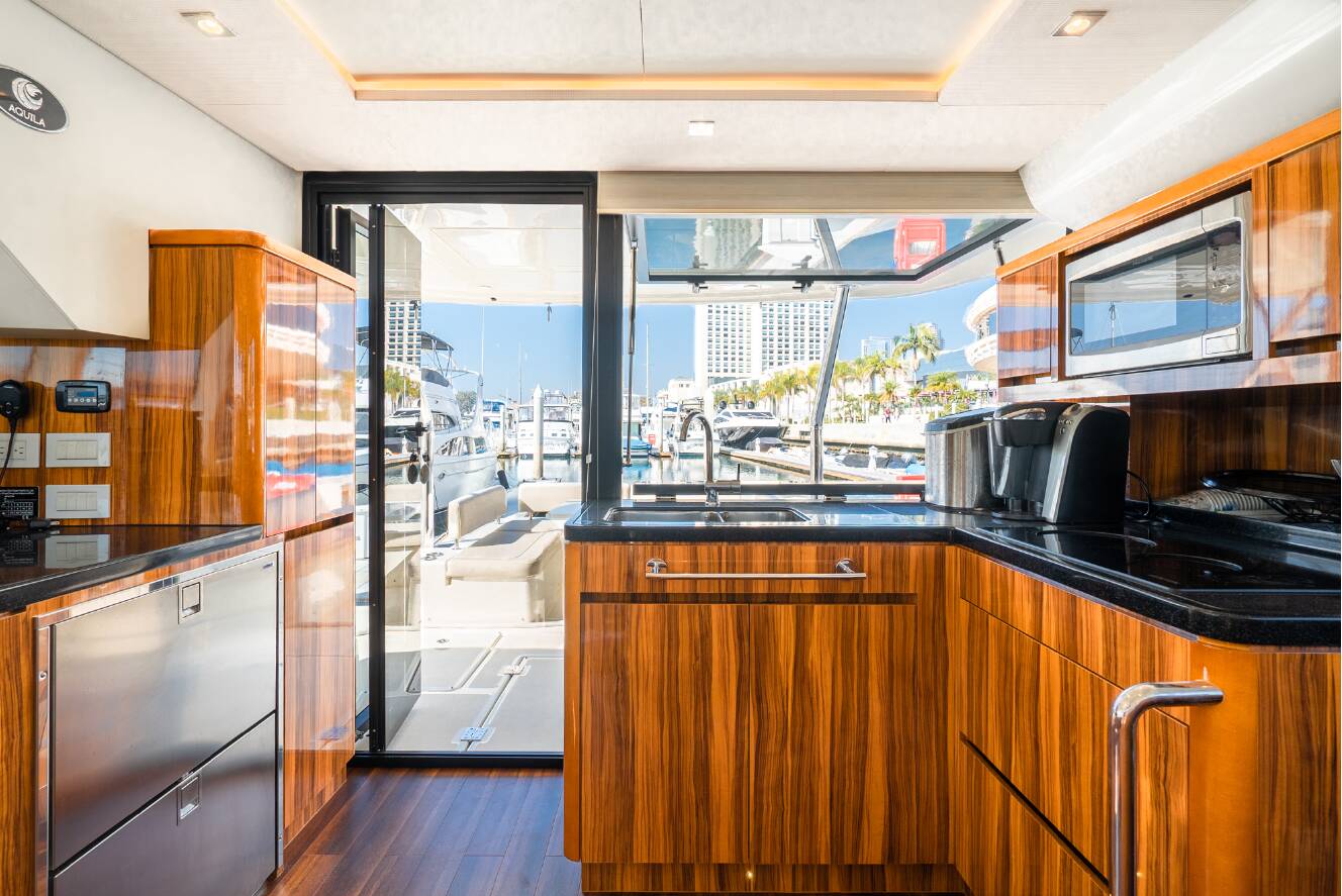 A photo of this 2017 Aquila 44 POWER CATAMARAN