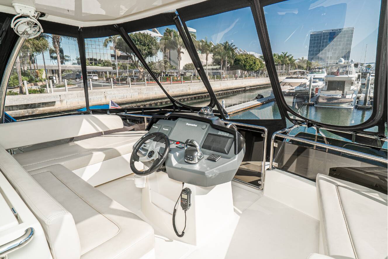 A photo of this 2017 Aquila 44 POWER CATAMARAN