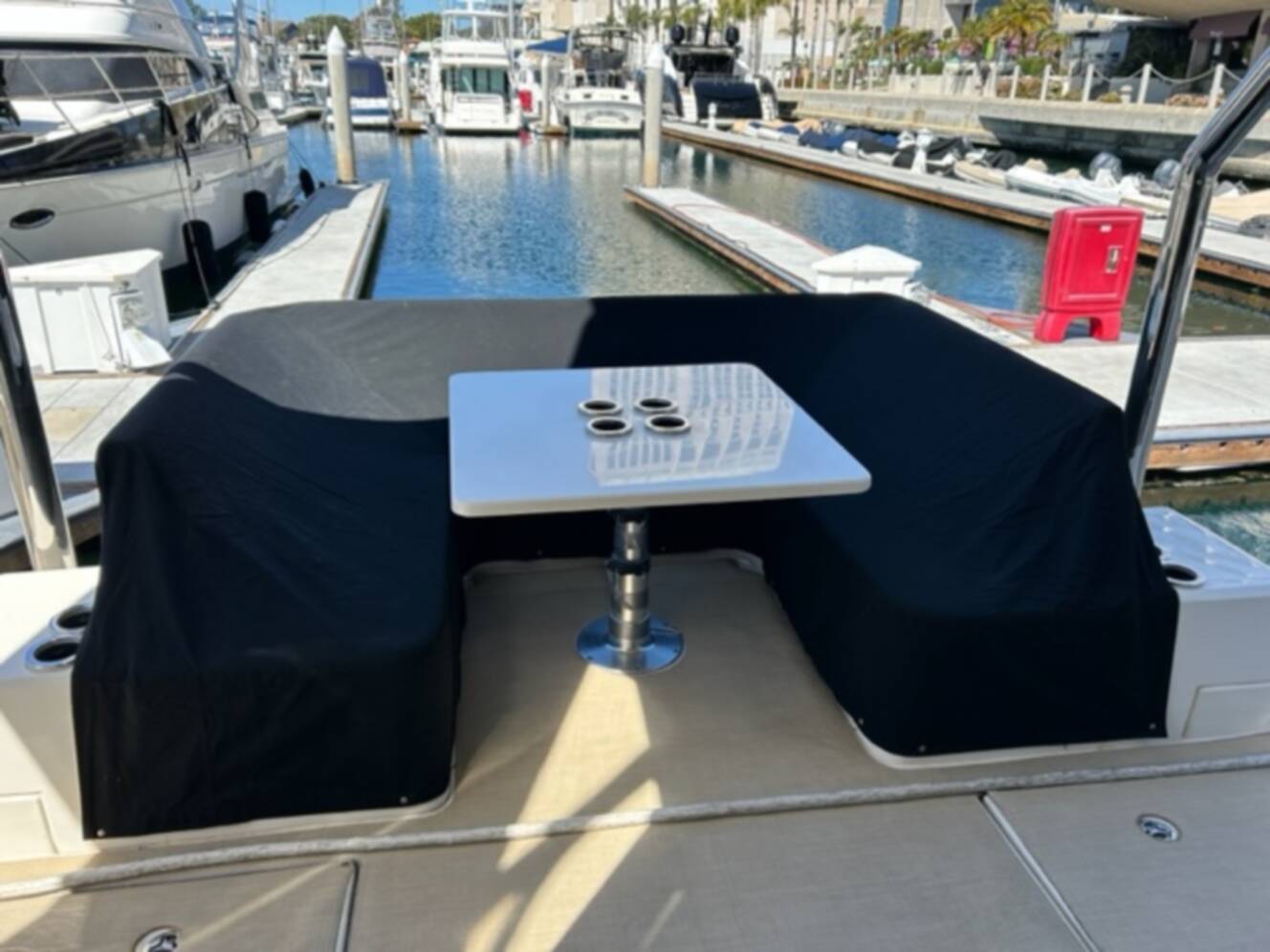 A photo of this 2017 Aquila 44 POWER CATAMARAN