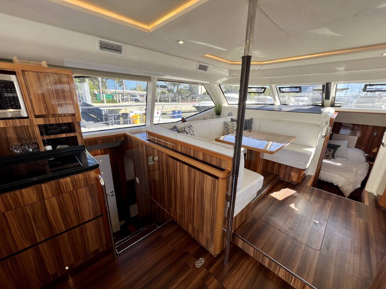 A photo of this 2017 Aquila 44 POWER CATAMARAN