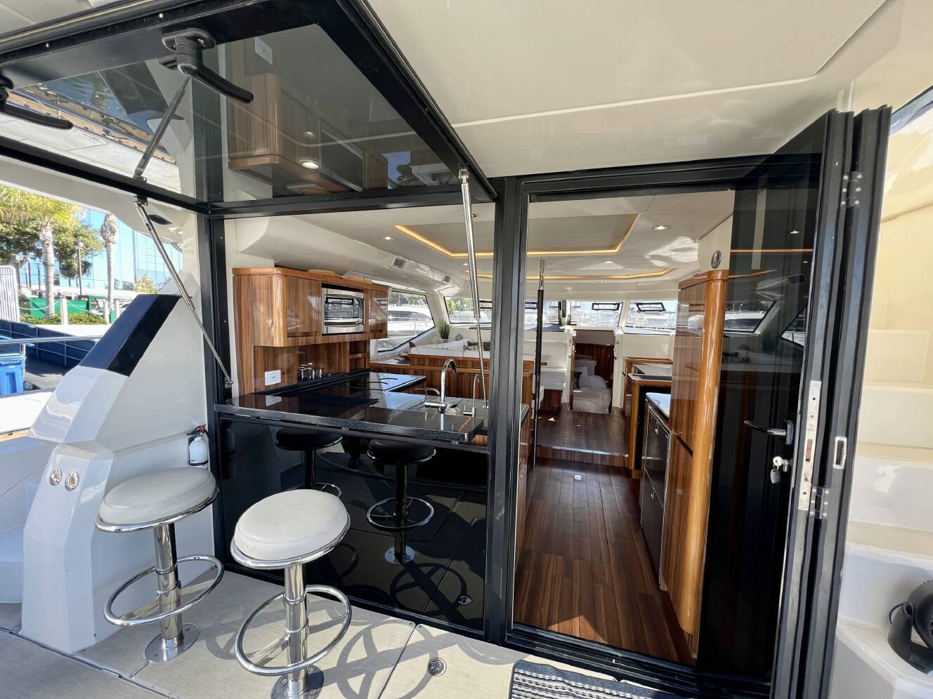 A photo of this 2017 Aquila 44 POWER CATAMARAN