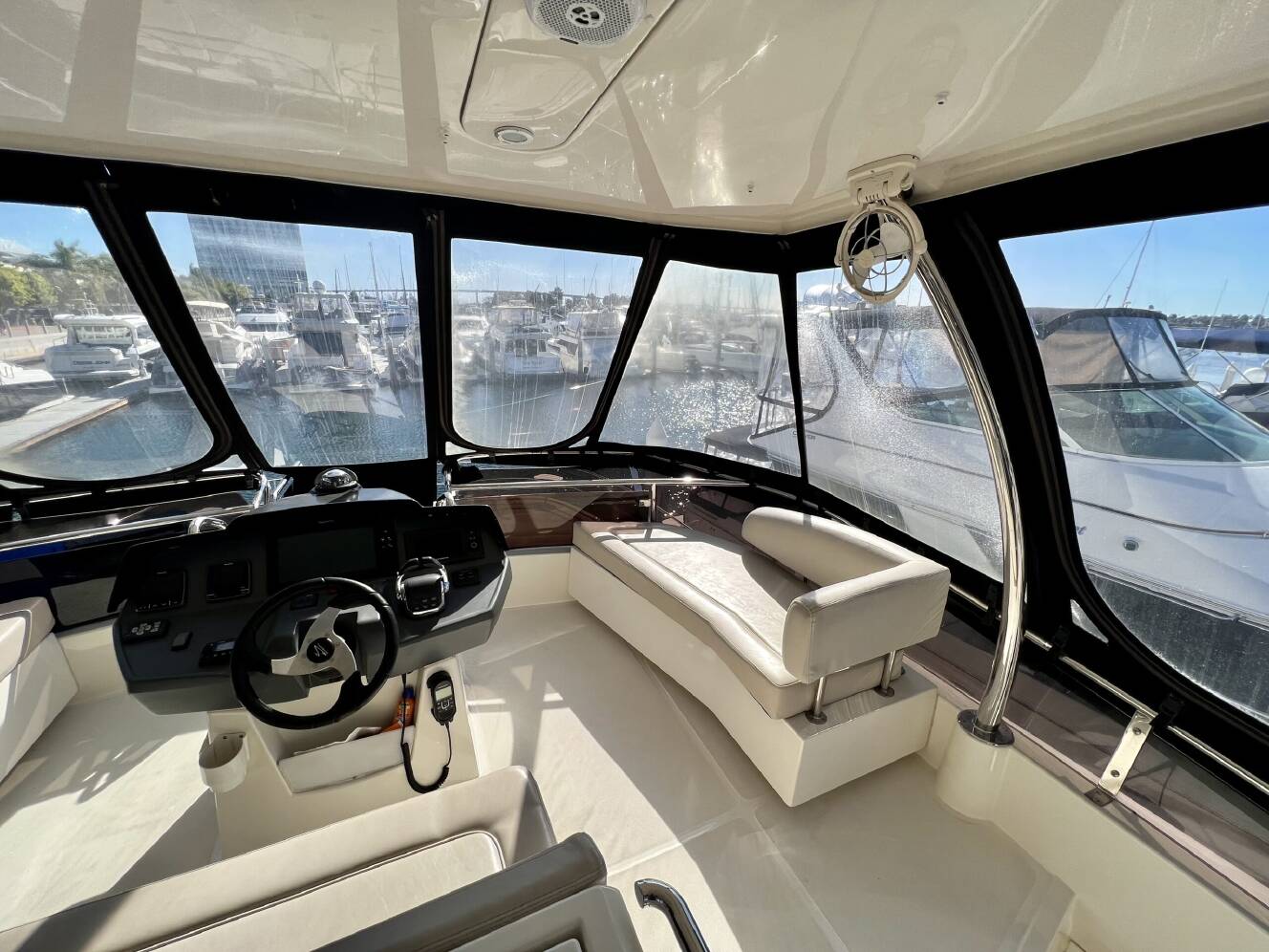 A photo of this 2017 Aquila 44 POWER CATAMARAN