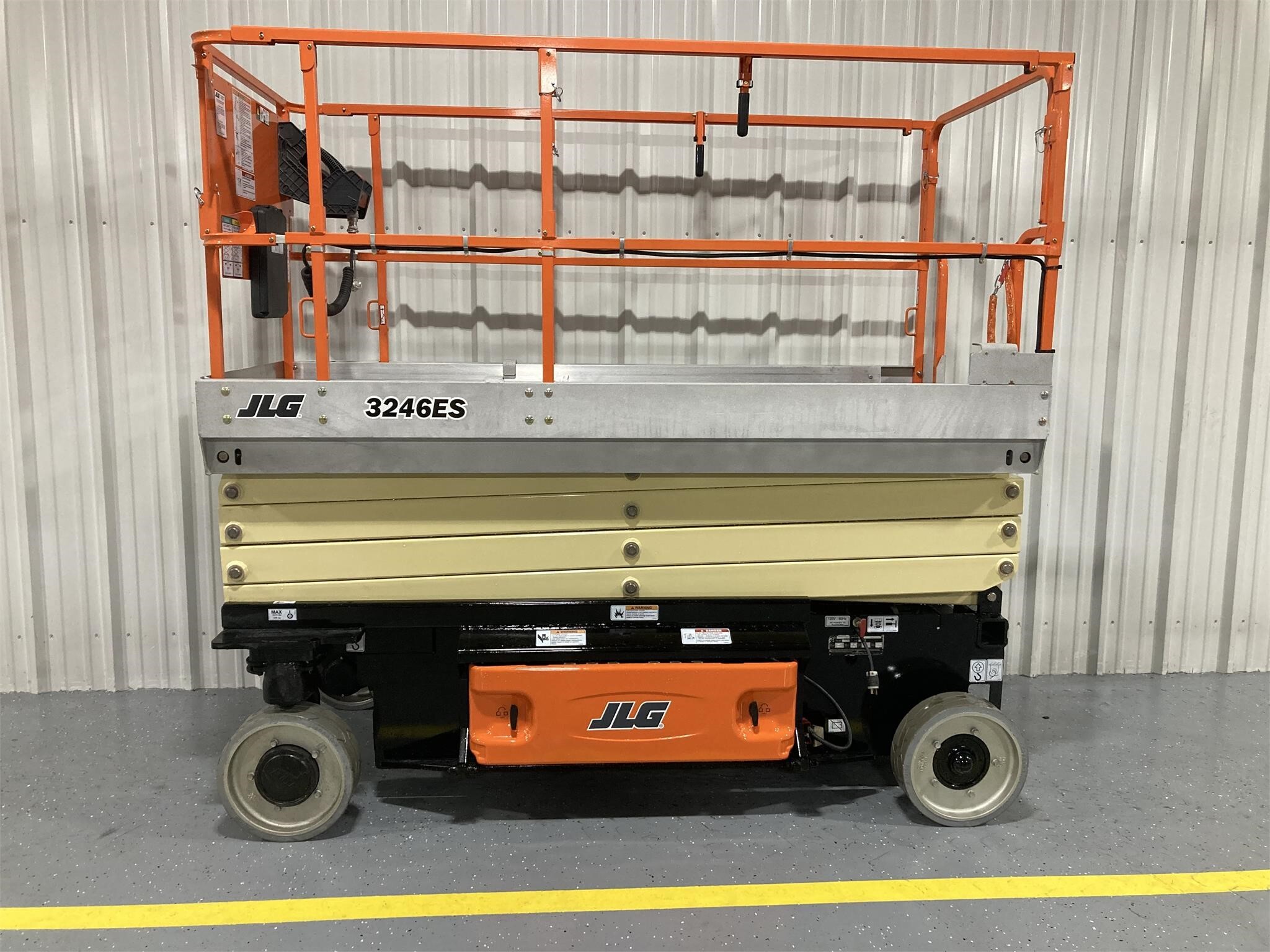 2026 JLG 3246ES in Tully, NY