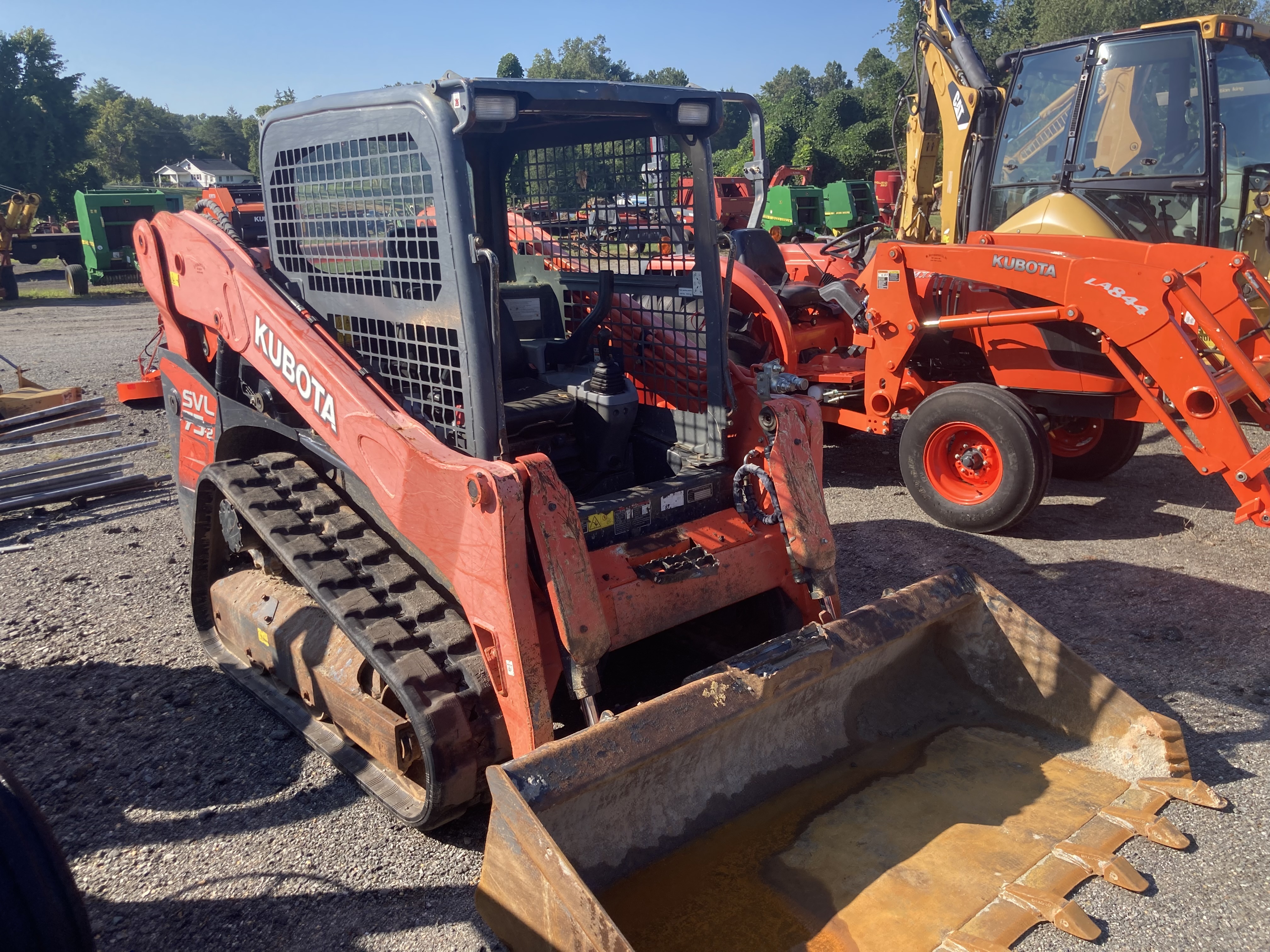 2015 KUBOTA SVL75-2HW in Mt. Airy, NC