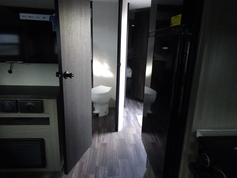 2024 STARCRAFT SUPER LITE 242RL