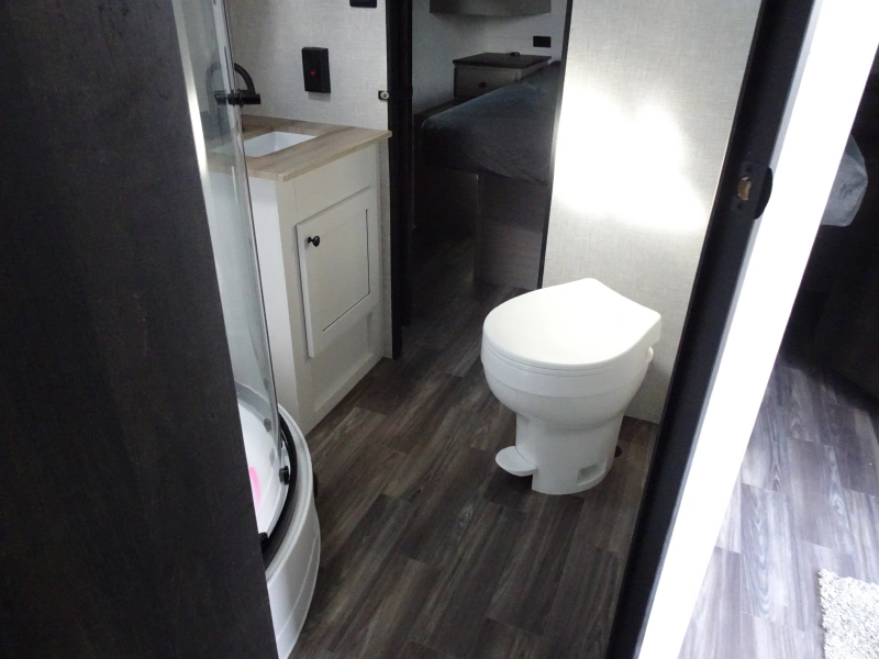 2024 STARCRAFT SUPER LITE 242RL