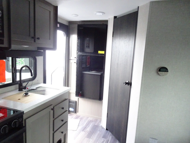 2024 STARCRAFT SUPER LITE 212FB