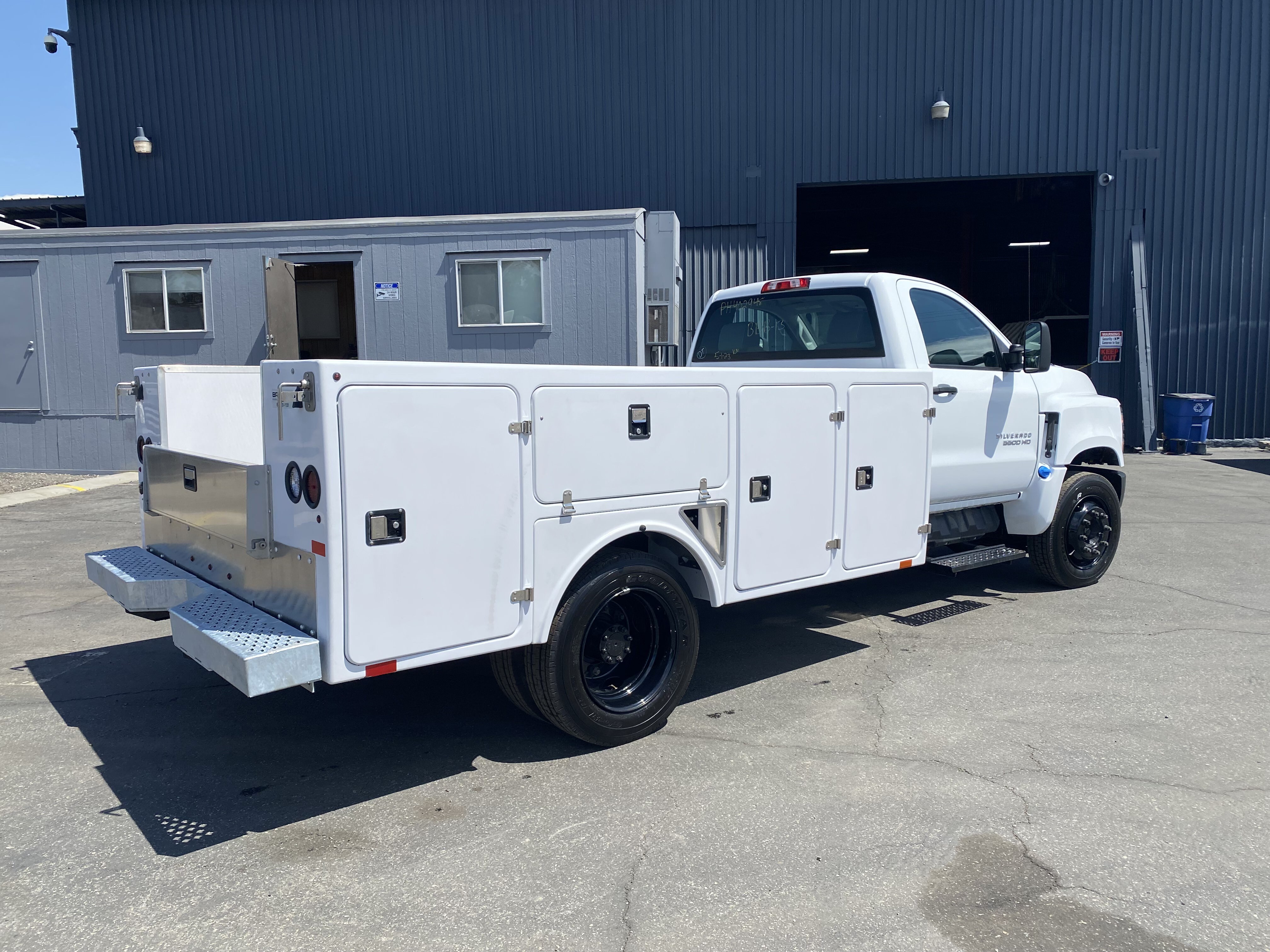 2023 SERVICE BODY / UTILITY BODY 11ft in Fontana, CA