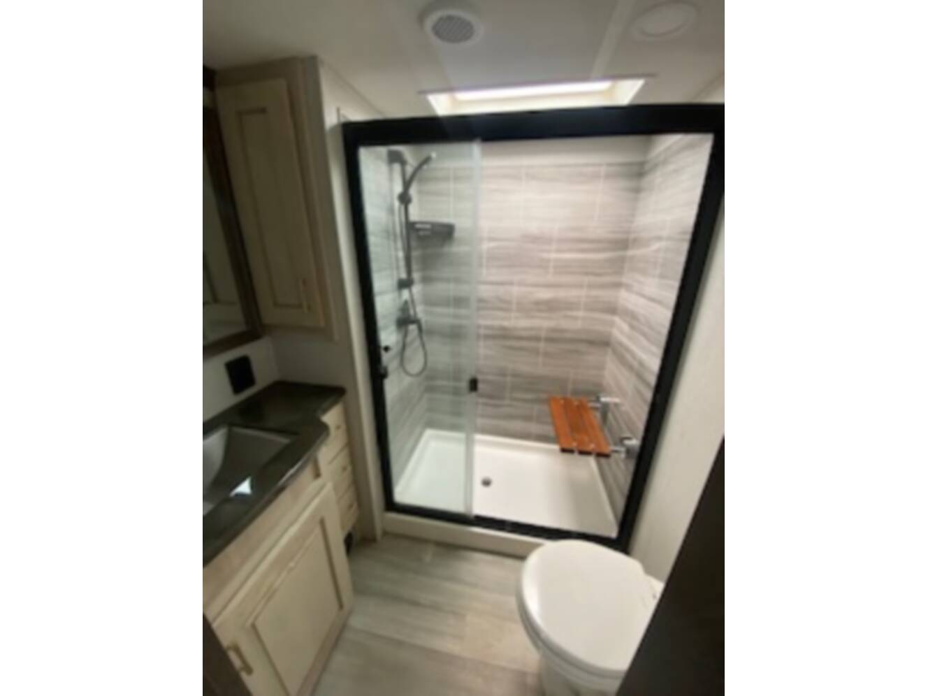 A photo of this 2021 Alliance Rv PARADIGM 365RD