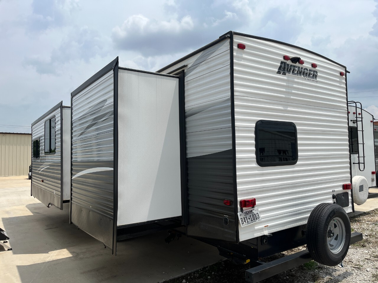 2019 Prime Time avenger 32rbs