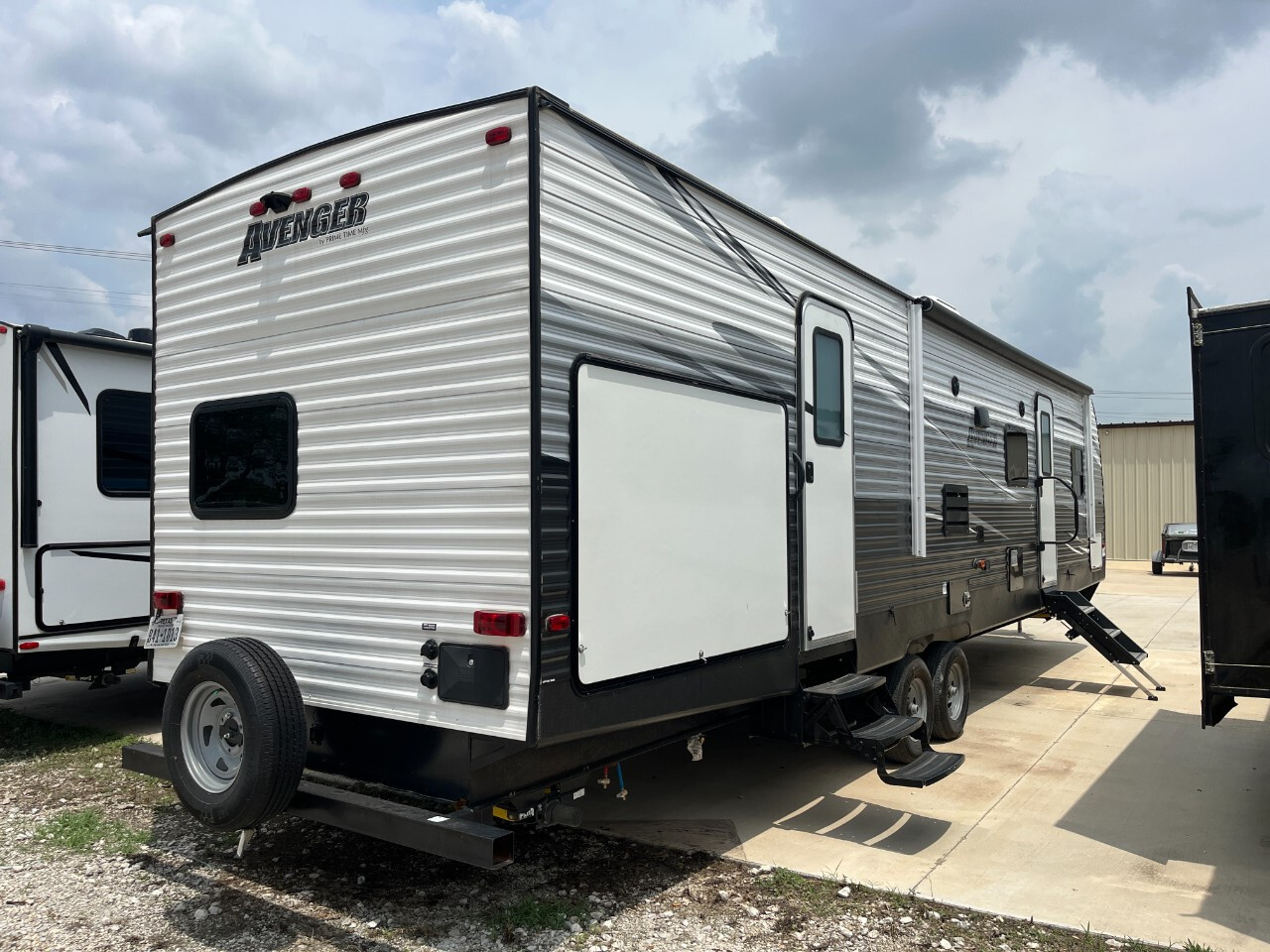2019 Prime Time avenger 32rbs