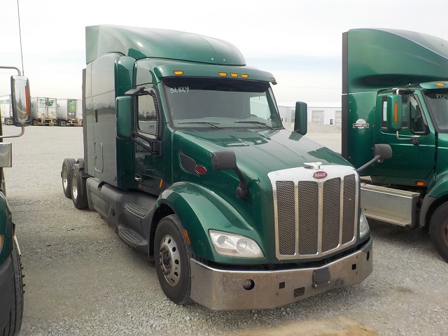 2019 PETERBILT 579 in Wilmington, OH