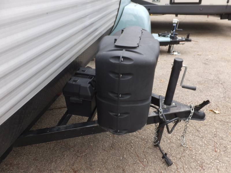 2022 SUNSET PARK RV SUN-LITE 16BH