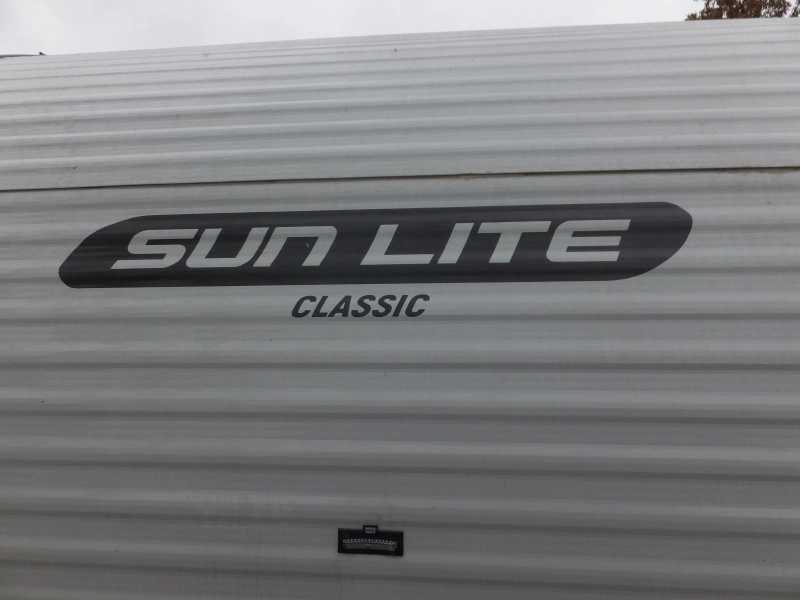 2022 SUNSET PARK RV SUN-LITE 16BH