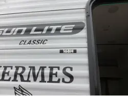 2022 SUNSET PARK RV SUN-LITE 16BH