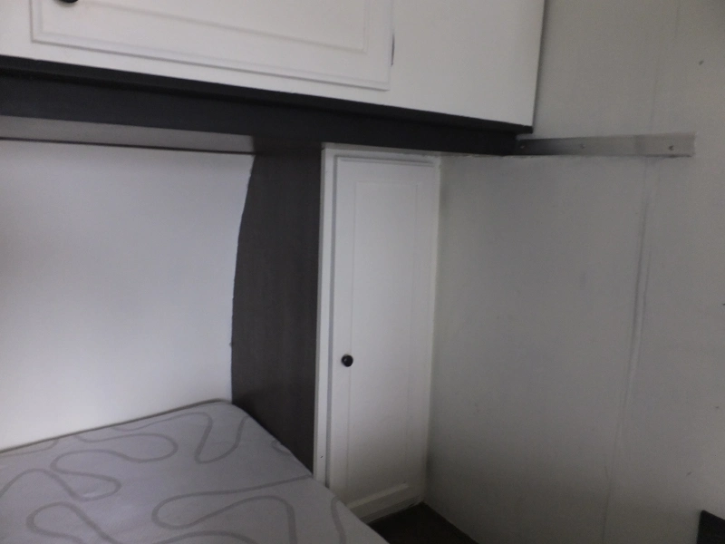2022 SUNSET PARK RV SUN-LITE 16BH