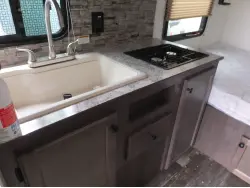2022 SUNSET PARK RV SUN-LITE 16BH