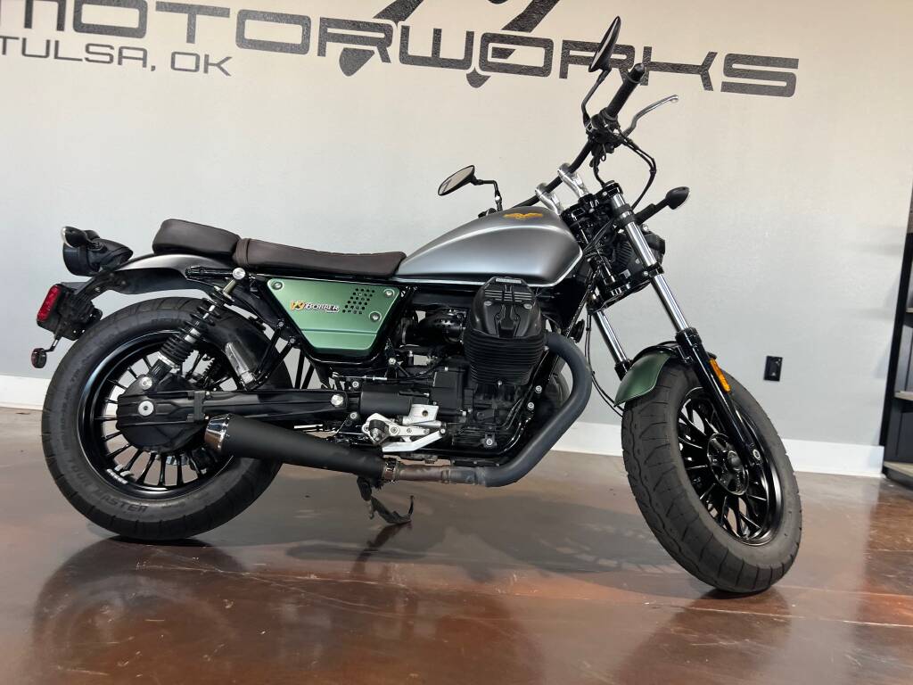 Bike Moto Guzzi V9 Bobber 2021 Used 2021 Moto Guzzi V9 Centenario