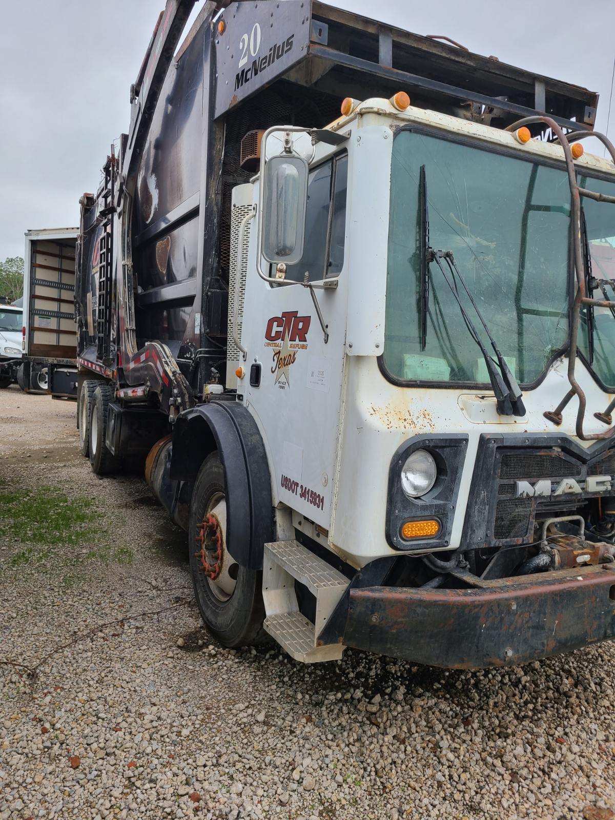 2009 MACK 600 in Dallas, TX