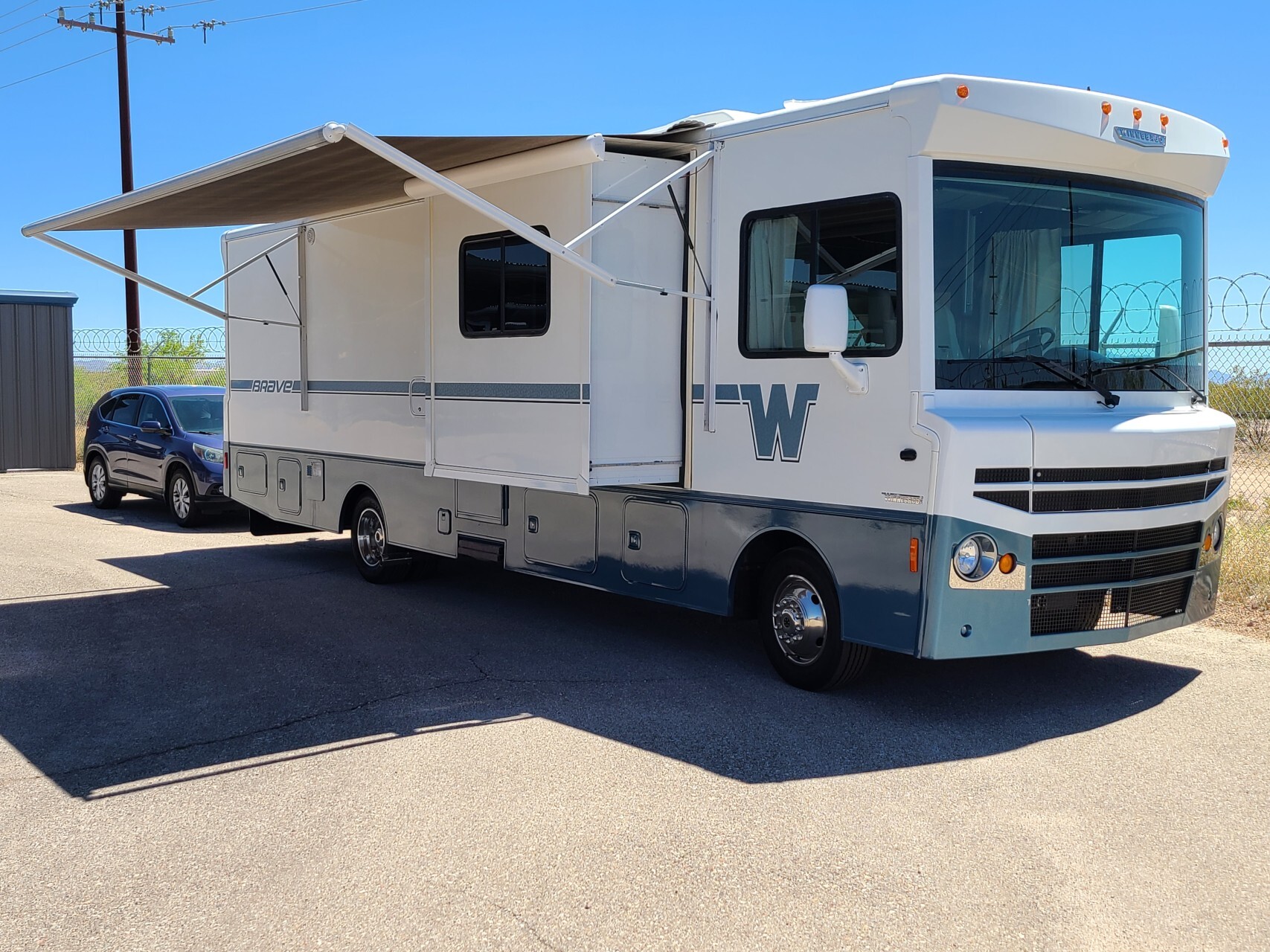 2015 Winnebago BRAVE 31C in tucson AZ