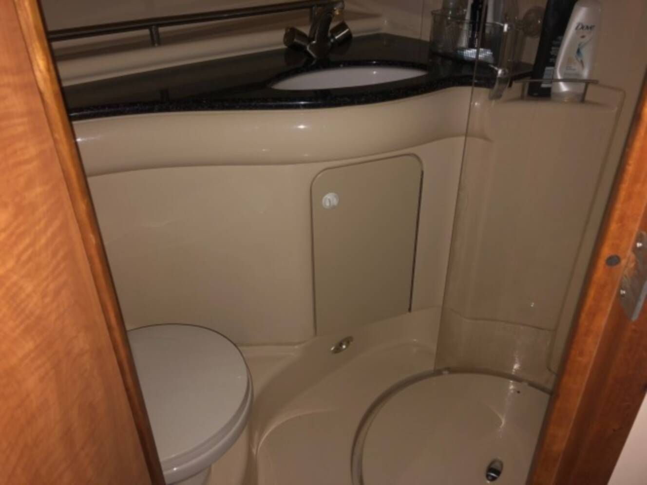 A photo of this 2002 Maxum 4200 Sport Yacht