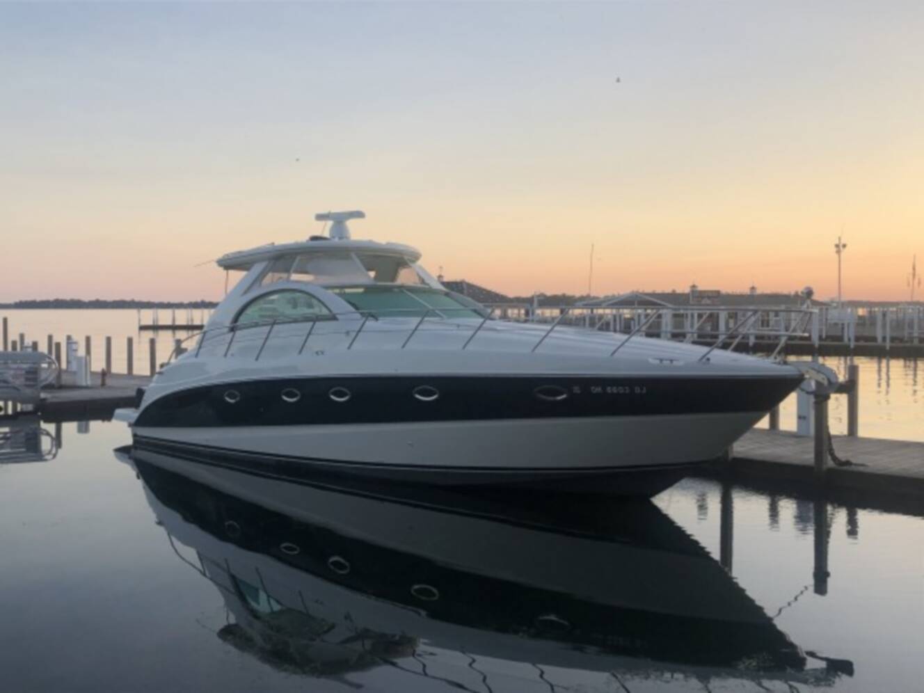 A photo of this 2002 Maxum 4200 Sport Yacht