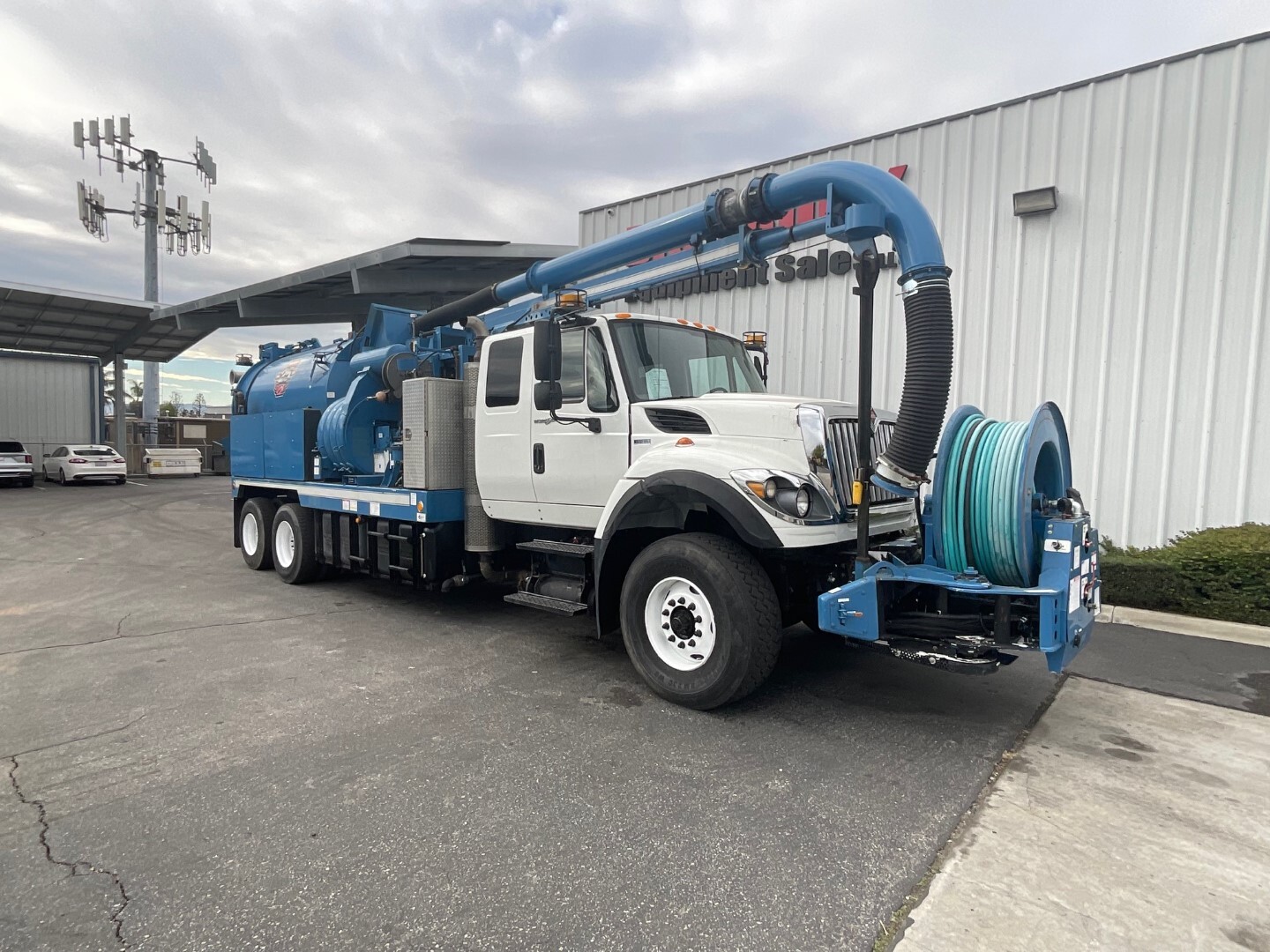 2012 INTERNATIONAL 7500 in Fontana, CA
