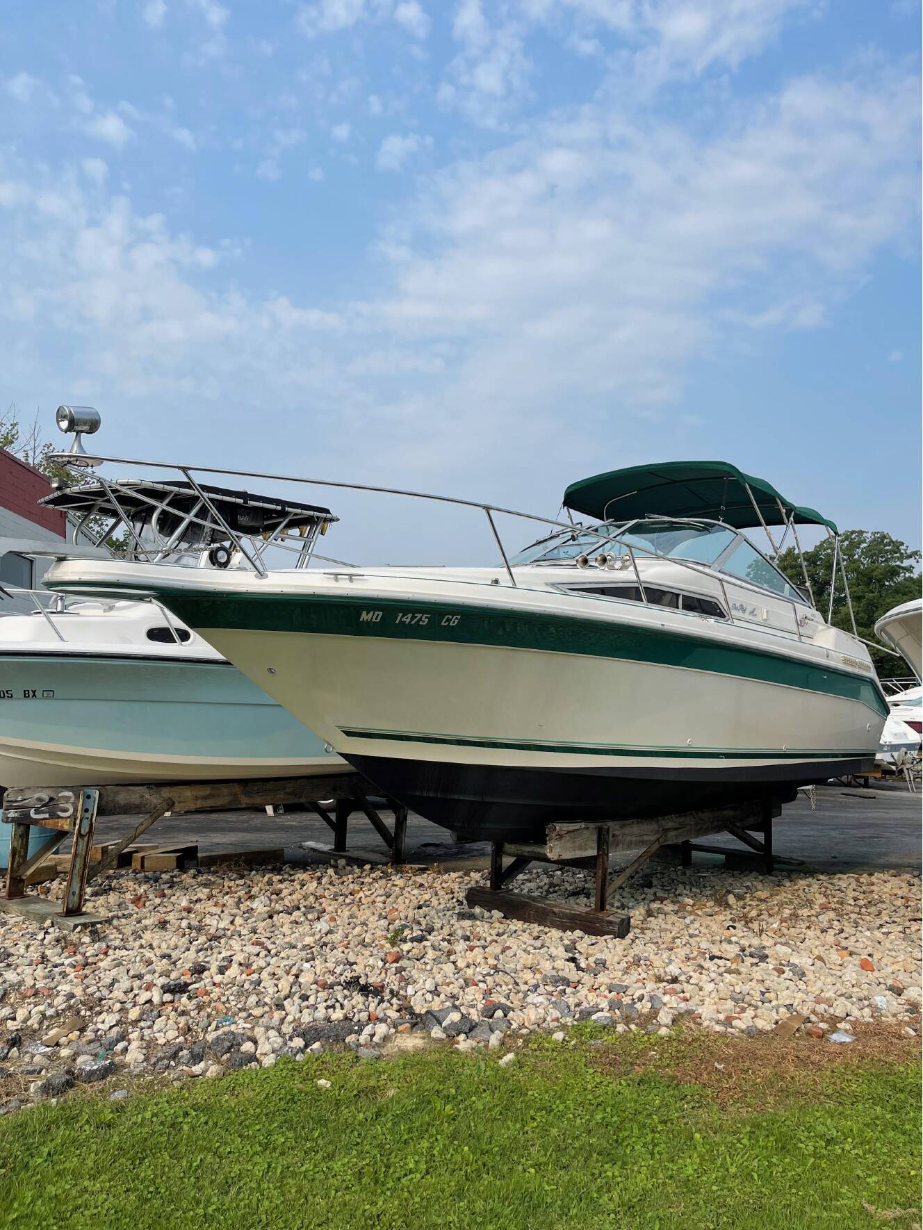 A photo of this 1993 Sea Ray 270 Sundancer