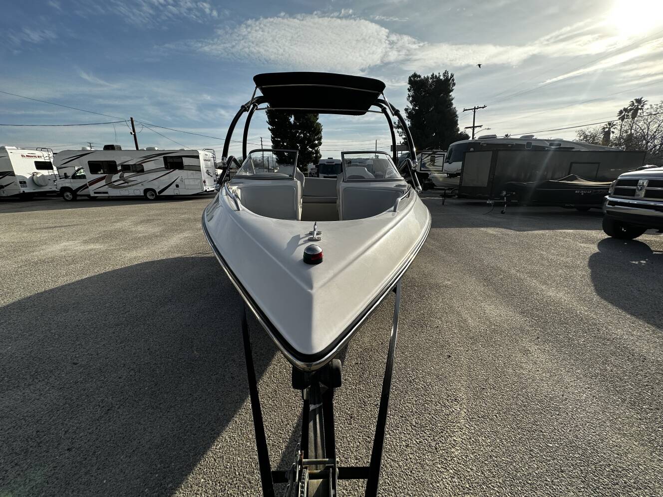A photo of this 2007 Reinell 204 LSE
