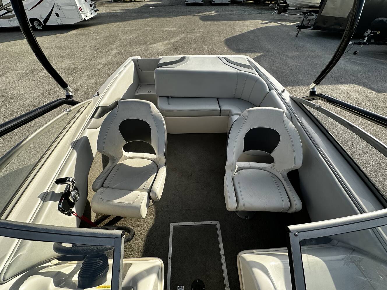 A photo of this 2007 Reinell 204 LSE