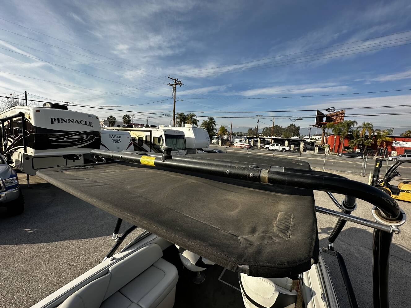 A photo of this 2007 Reinell 204 LSE