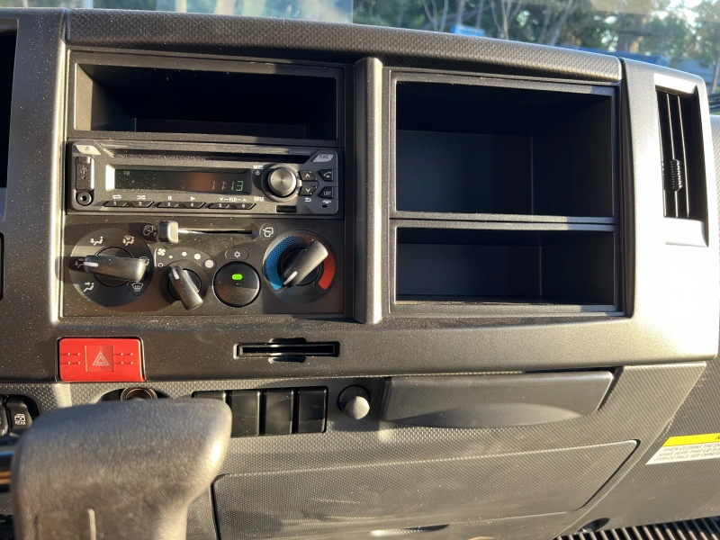 2024 ISUZU NPR HD GAS