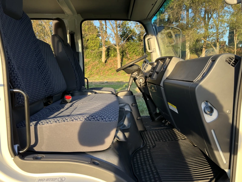 2024 ISUZU NPR HD GAS