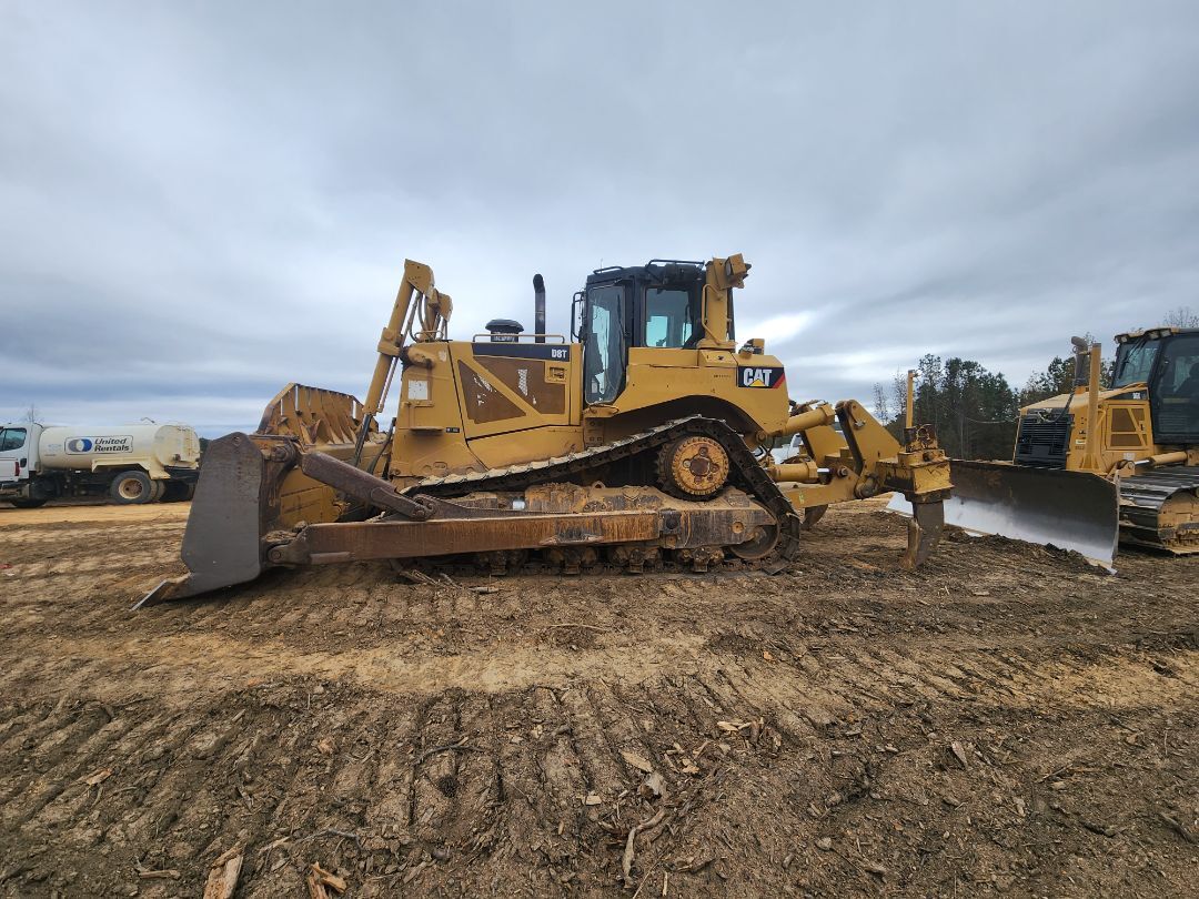 Cat D8R Series II トラック型トラクター CATERPILLAR D8R II Forestry Equipment For Sale