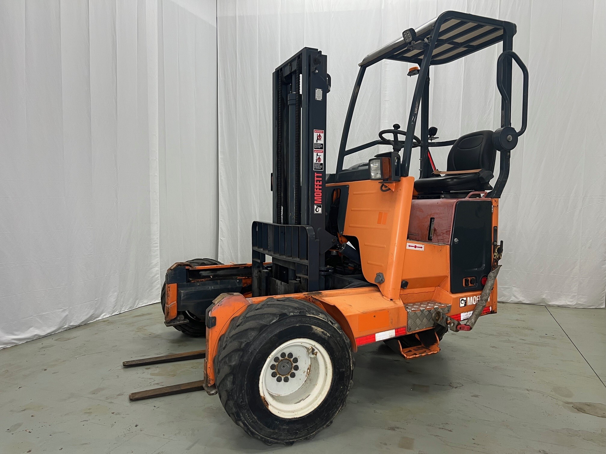 2016 MOFFETT M55 in Altamonte Springs, FL