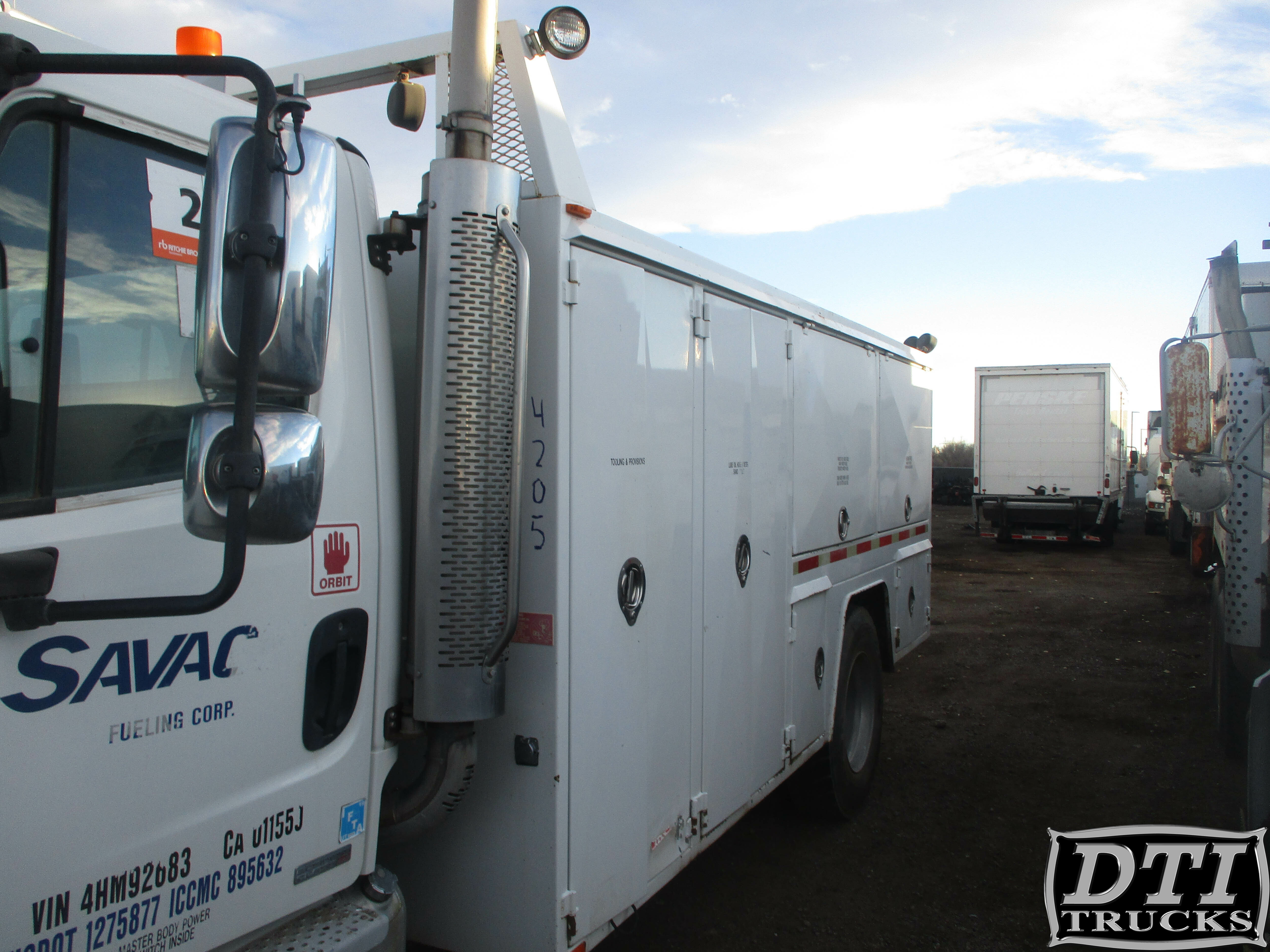 2004 Locomotive 16'L Service Body in Denver, CO