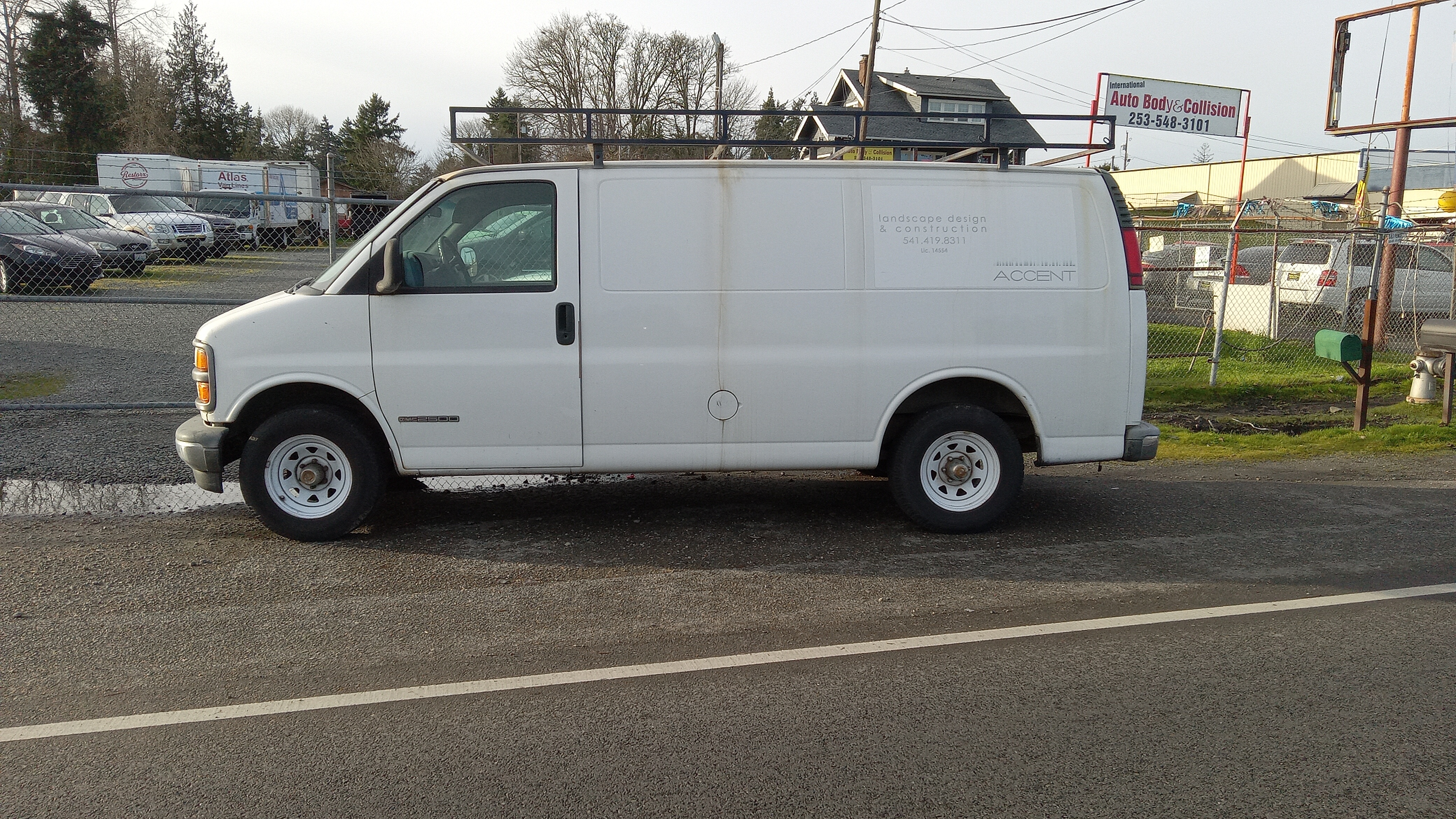 1998 GMC SAVANA G2500 in Lakewood, WA