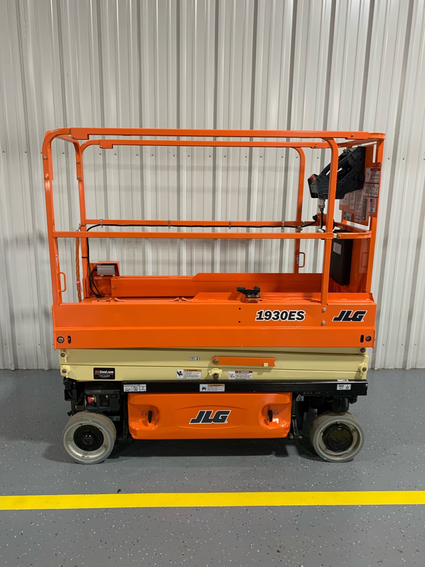 2025 JLG 1930ES in Tully, NY