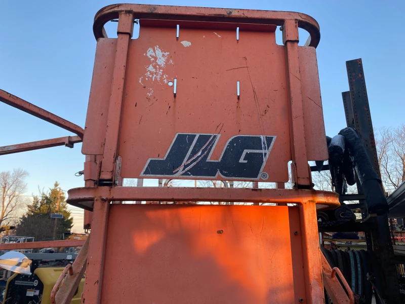 2006 JLG 2630ES