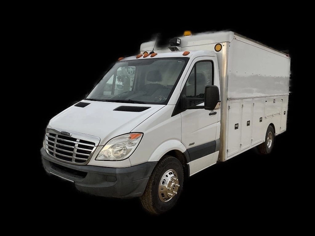 2013 FREIGHTLINER SPRINTER 3500 in East Wareham, MA