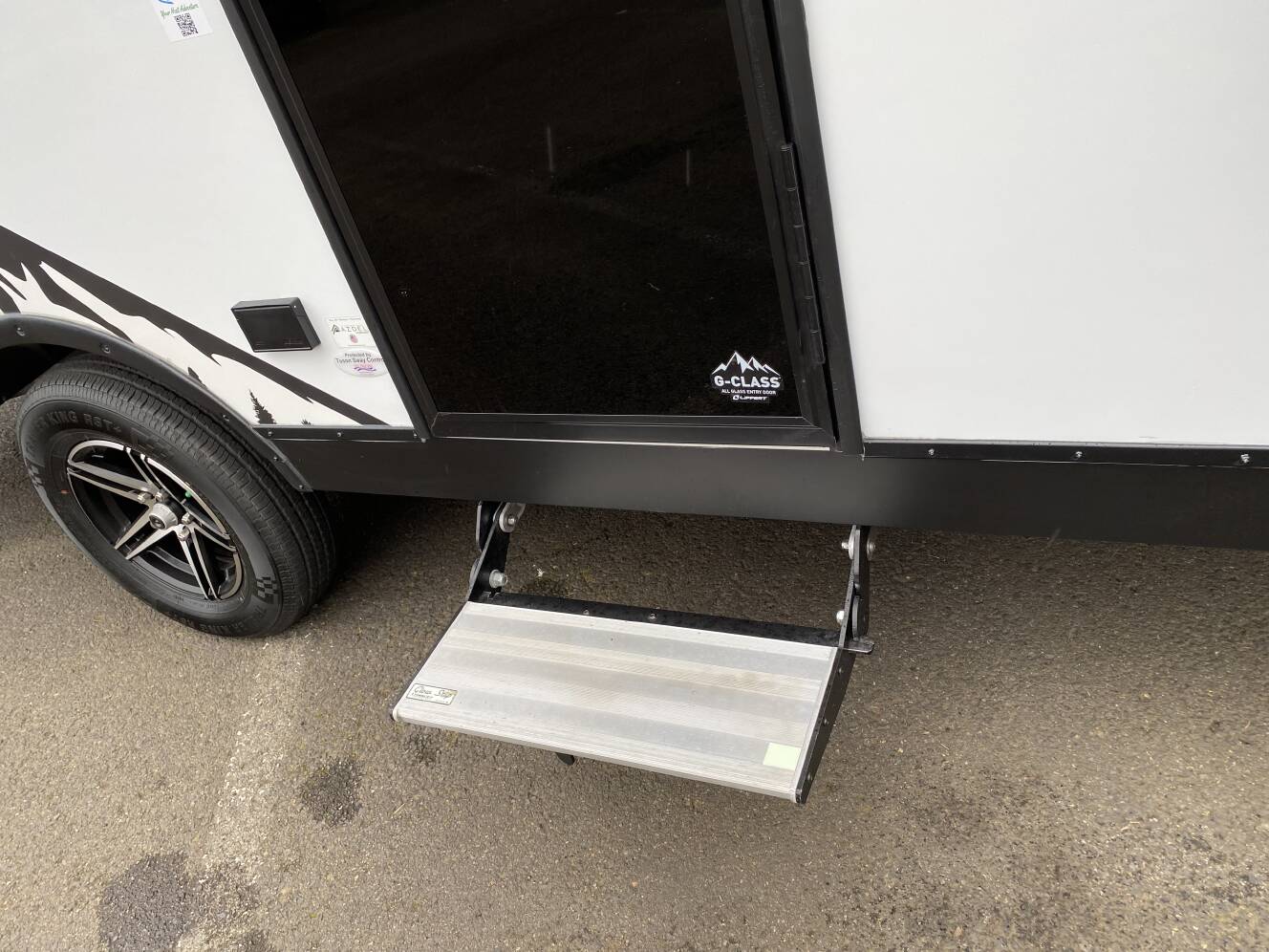 A photo of this 2024 Travel Lite Rove Lite XL 17CC