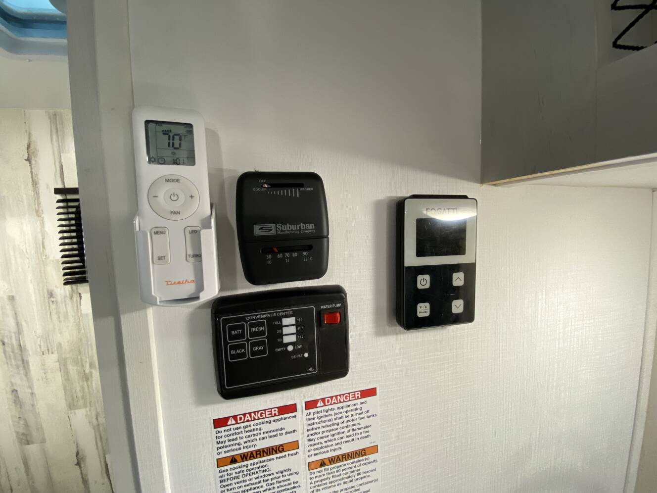 A photo of this 2027 Travel Lite ROVE LITE 14FB