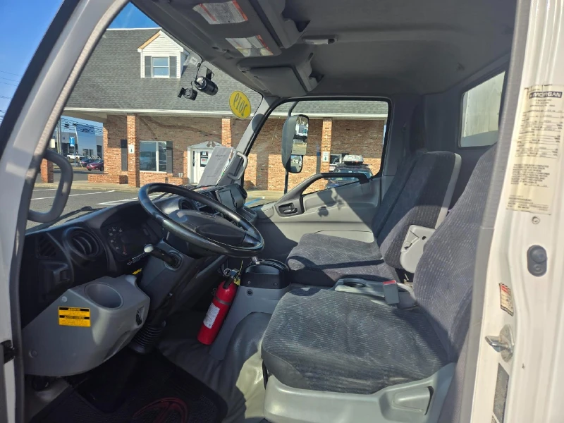 2019 HINO 155