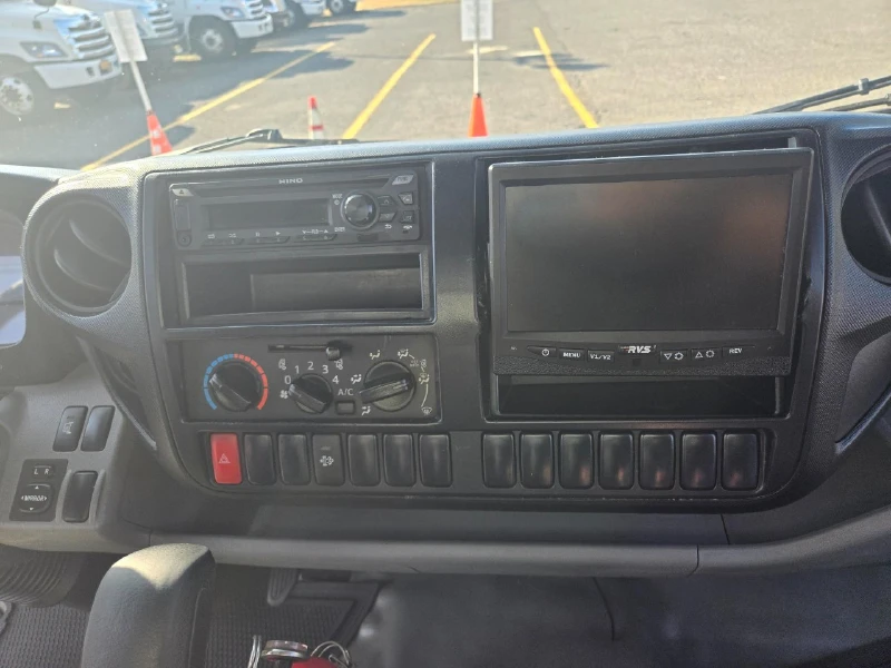 2019 HINO 155